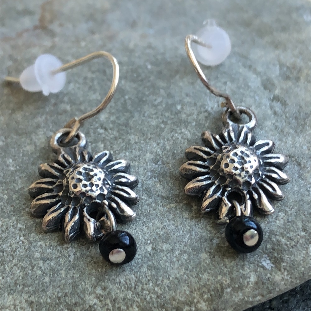 Sunflower Sterling Silver Berry Jewelry Co. Dangle Earrings  (E34)